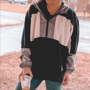 Black/Grey Color-block Pullover Rain Jacket